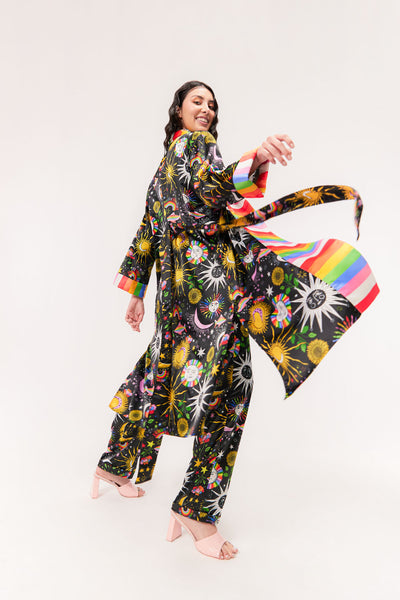 Bata-Kimono Unisex / Estampado Madre Luna, Padre Sol Negra